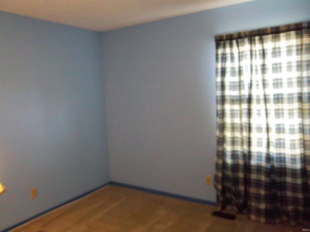 3805 W Indiana Creek Drive, Bloomington, IN 47403