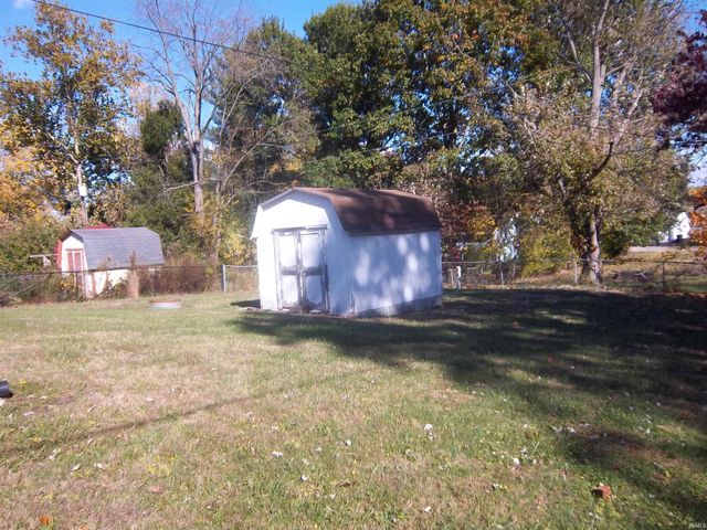 3805 W Indiana Creek Drive, Bloomington, IN 47403