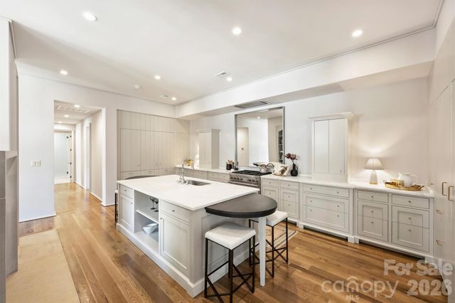 1170 Queens Road, Charlotte, NC 28207