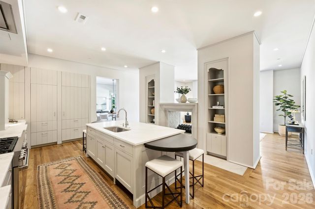 1170 Queens Road, Charlotte, NC 28207
