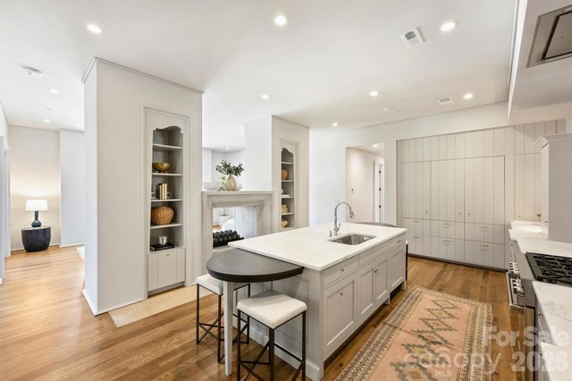1170 Queens Road, Charlotte, NC 28207