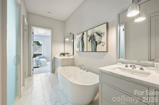 1170 Queens Road, Charlotte, NC 28207