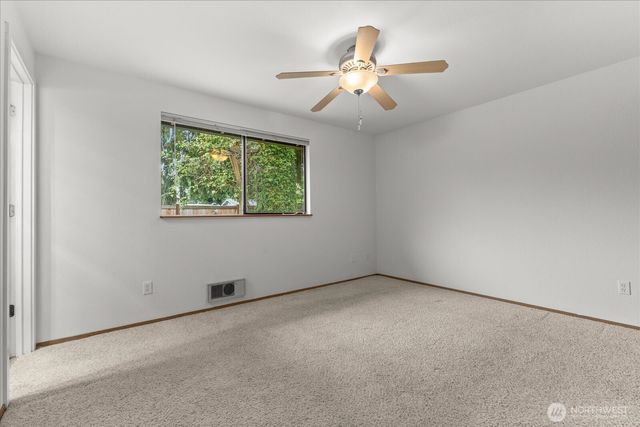 21653 SE 268th Street, Maple Valley, WA 98038