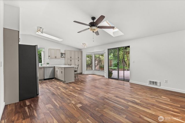21653 SE 268th Street, Maple Valley, WA 98038