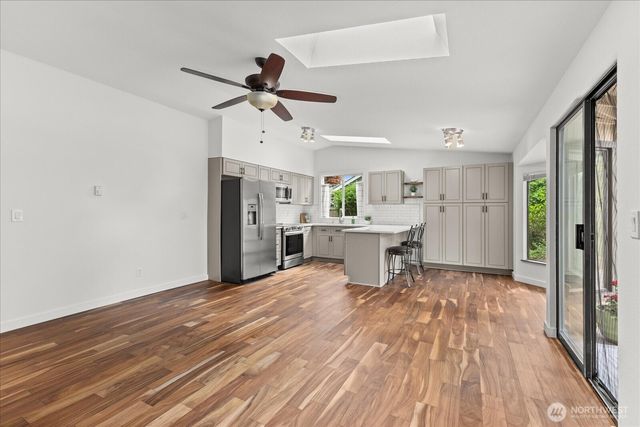 21653 SE 268th Street, Maple Valley, WA 98038