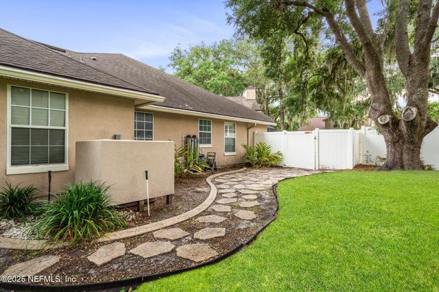 3746 CARDINAL OAKS Circle, Orange Park, FL 32065