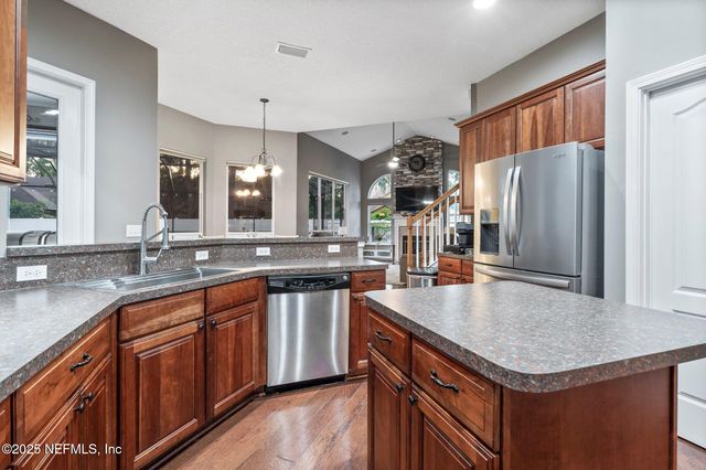 3746 CARDINAL OAKS Circle, Orange Park, FL 32065