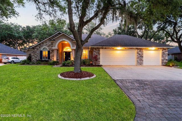 3746 CARDINAL OAKS Circle, Orange Park, FL 32065