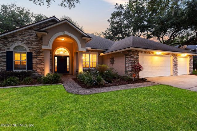 3746 CARDINAL OAKS Circle, Orange Park, FL 32065