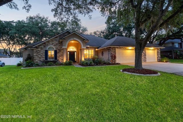 3746 CARDINAL OAKS Circle, Orange Park, FL 32065