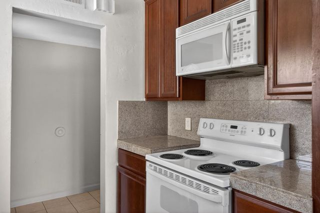 5609 San Juan Ave, Citrus Heights, CA 95610