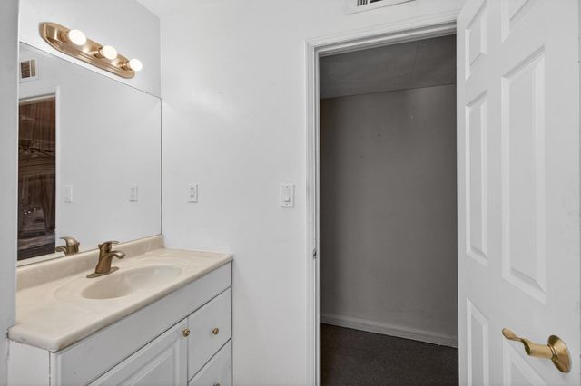 5609 San Juan Ave, Citrus Heights, CA 95610