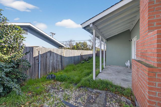 5609 San Juan Ave, Citrus Heights, CA 95610