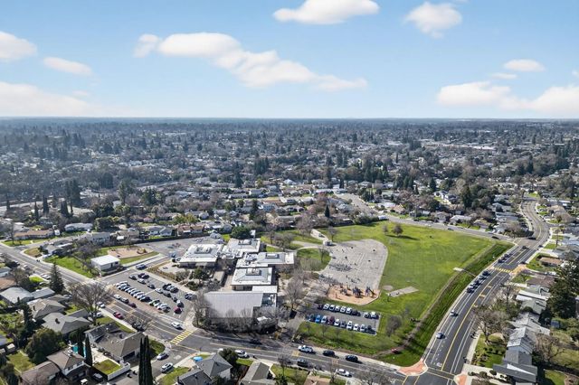 5609 San Juan Ave, Citrus Heights, CA 95610