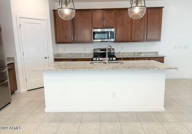 13857 S 177TH Avenue, Goodyear, AZ 85338