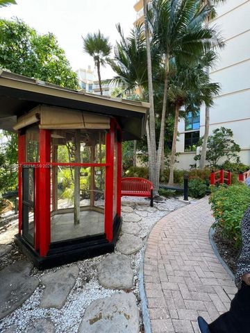 1111 Crandon Blvd A1205, Key Biscayne, FL 33149