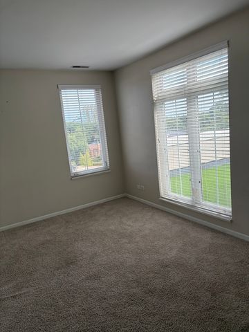 625 Deerfield Road 407, Deerfield, IL 60015