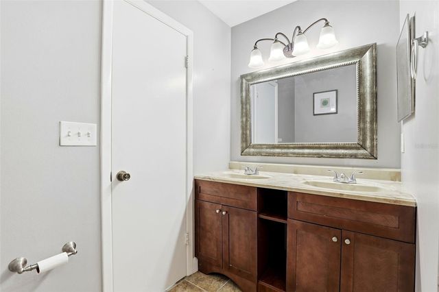 2701 CARLISLE AVENUE, Orlando, FL 32826