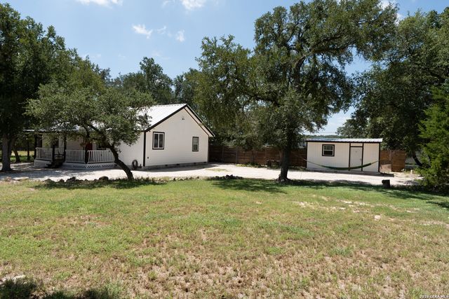 1627 FOREST LAKE DR, Spring Branch, TX 78070