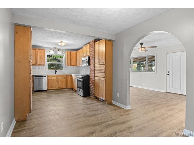 4058 S Lincoln St, Englewood, CO 80113
