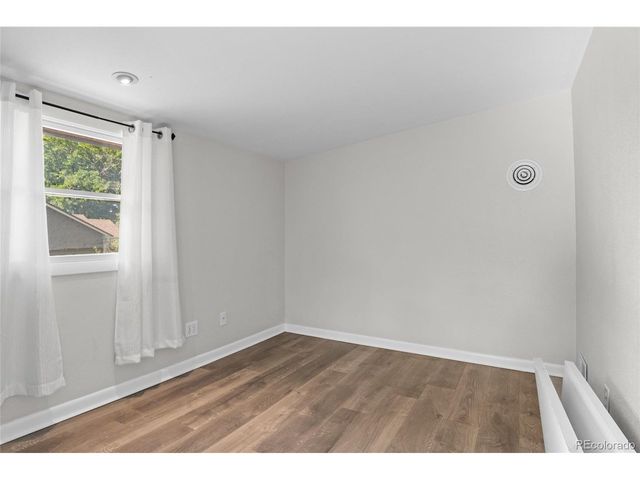 4058 S Lincoln St, Englewood, CO 80113