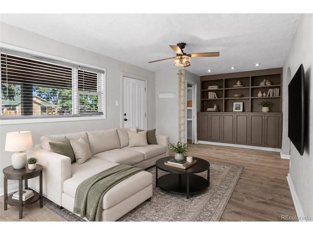 4058 S Lincoln St, Englewood, CO 80113