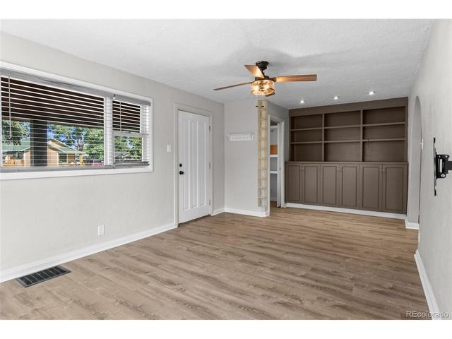 4058 S Lincoln St, Englewood, CO 80113