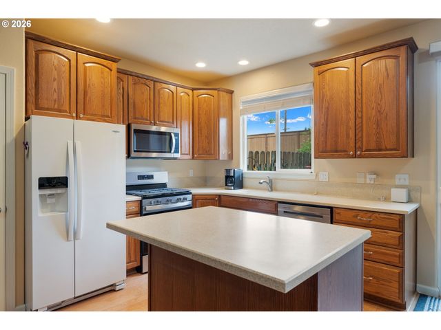 18375 Se TROLLEY Ln, Milwaukie, OR 97267