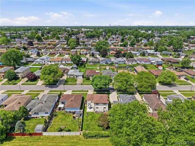 51 Theresa Drive, Cheektowaga, NY 14227