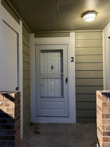 922 S Dearborn Way 2, Aurora, CO 80012