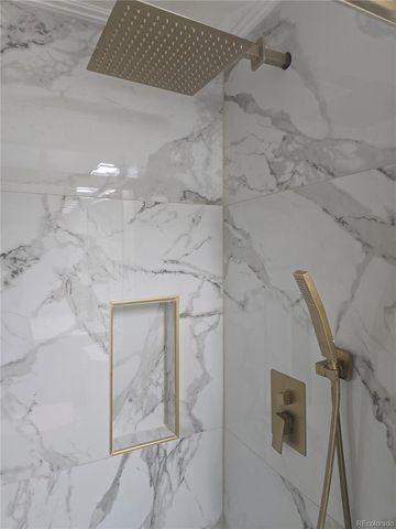 922 S Dearborn Way 2, Aurora, CO 80012