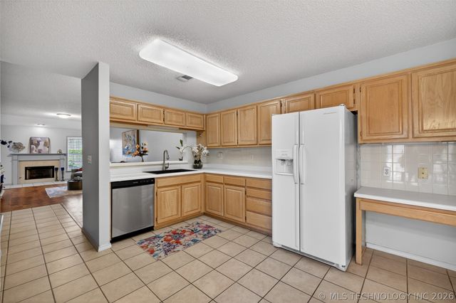 8412 S 84th East Avenue, Tulsa, OK 74133