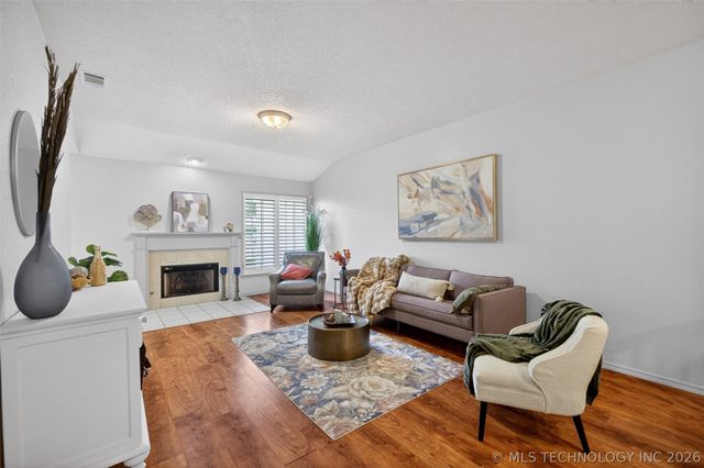 8412 S 84th East Avenue, Tulsa, OK 74133