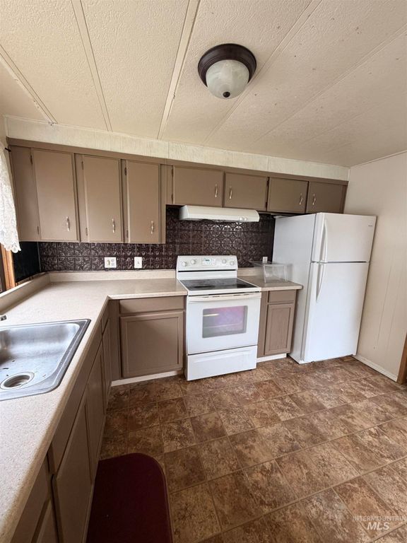 8395 W Meadowbrook Circle 137, Rathdrum, ID 83858 photo 10