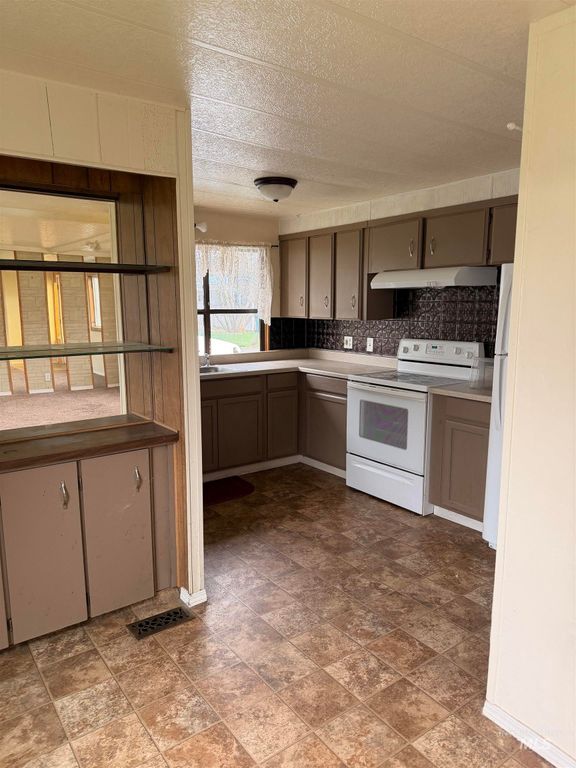 8395 W Meadowbrook Circle 137, Rathdrum, ID 83858 photo 12