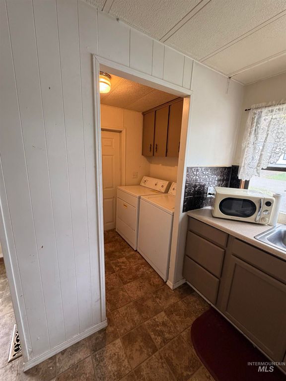 8395 W Meadowbrook Circle 137, Rathdrum, ID 83858 photo 14