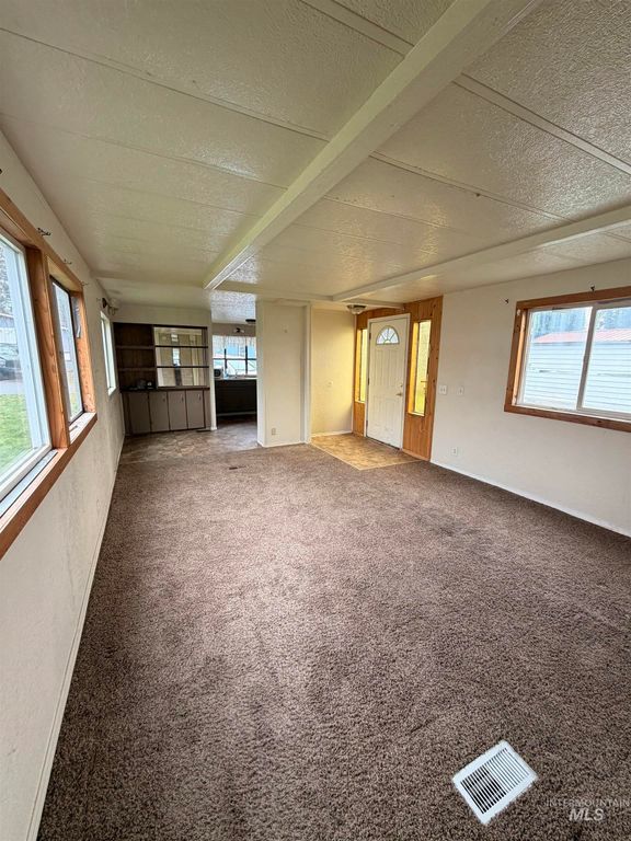 8395 W Meadowbrook Circle 137, Rathdrum, ID 83858 photo 5