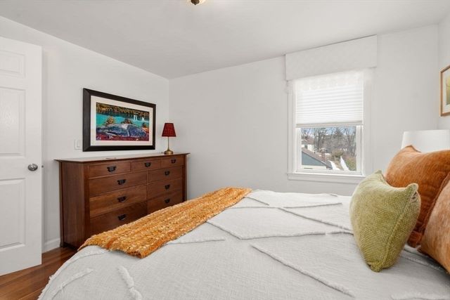 23 Lake St, Natick, MA 01760