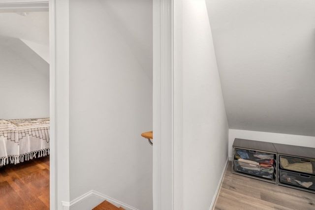 23 Lake St, Natick, MA 01760