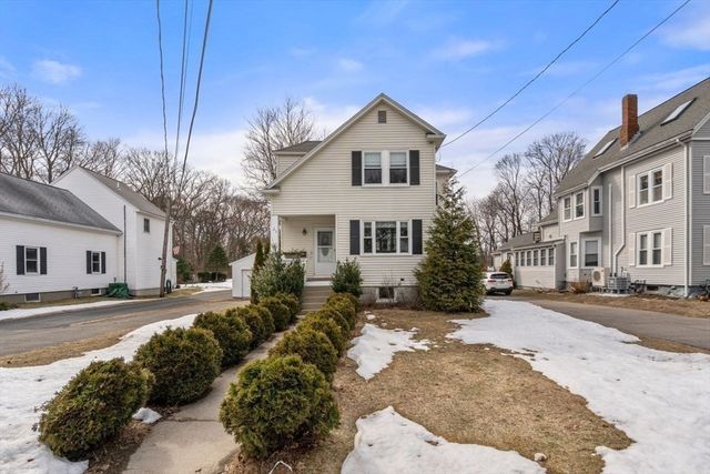 23 Lake St, Natick, MA 01760