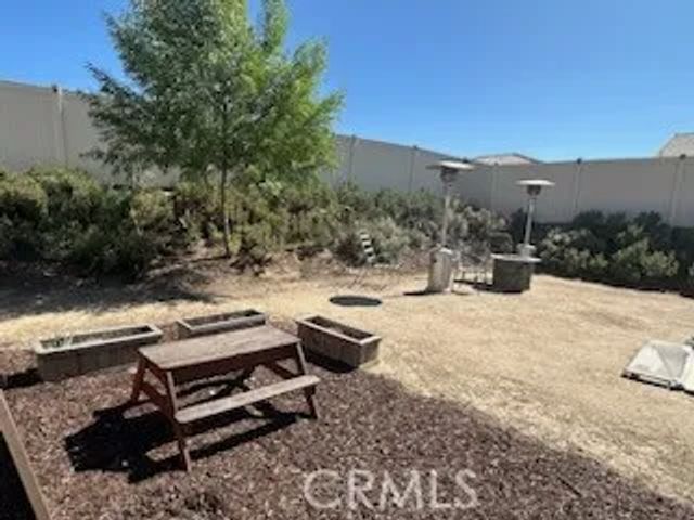 563 Sunshow Court, Hemet, CA 92543