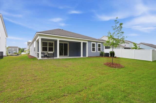 128 Lilac Grove Way, Summerville, SC 29486