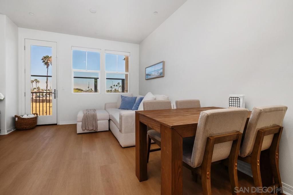 Image 11 of property listing at 523 Sandpiper, Imperial Beach, CA 91932