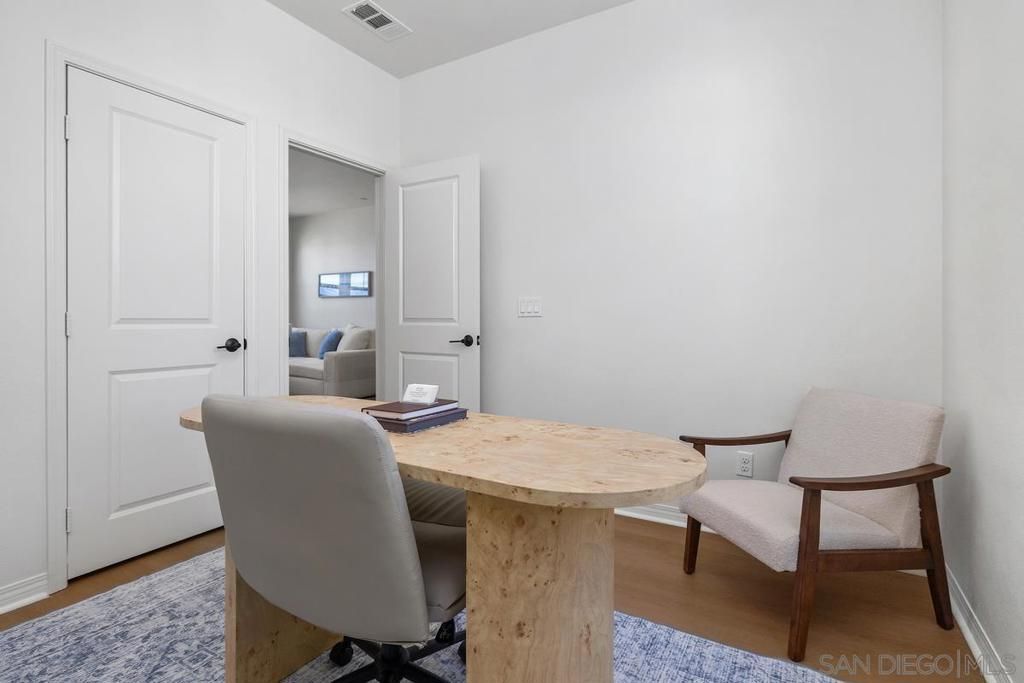 Image 18 of property listing at 523 Sandpiper, Imperial Beach, CA 91932
