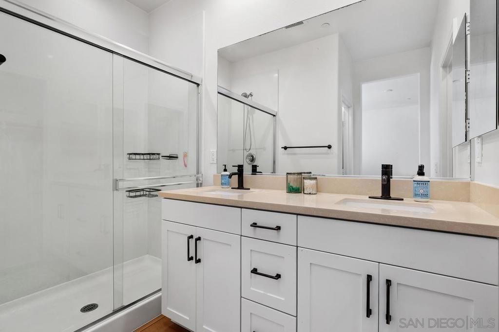 Image 23 of property listing at 523 Sandpiper, Imperial Beach, CA 91932