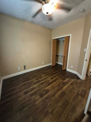 8161 Snowden Street, Houston, TX 77028