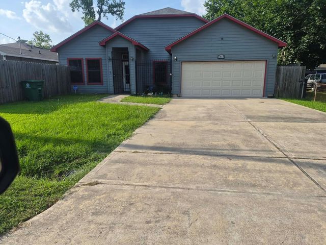8161 Snowden Street, Houston, TX 77028