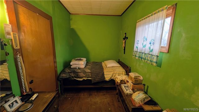 49 Howlett Street, Buffalo, NY 14211