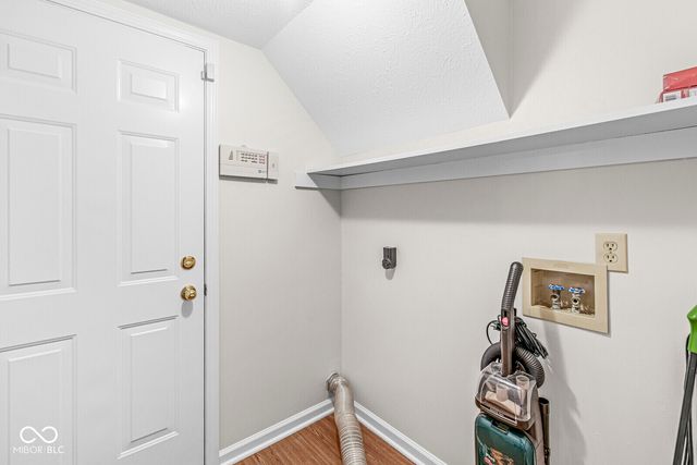 5121 Brookstone Lane, Indianapolis, IN 46268