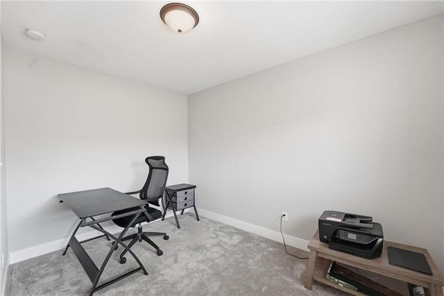 507 SW Meadowood Drive, Grain Valley, MO 64029